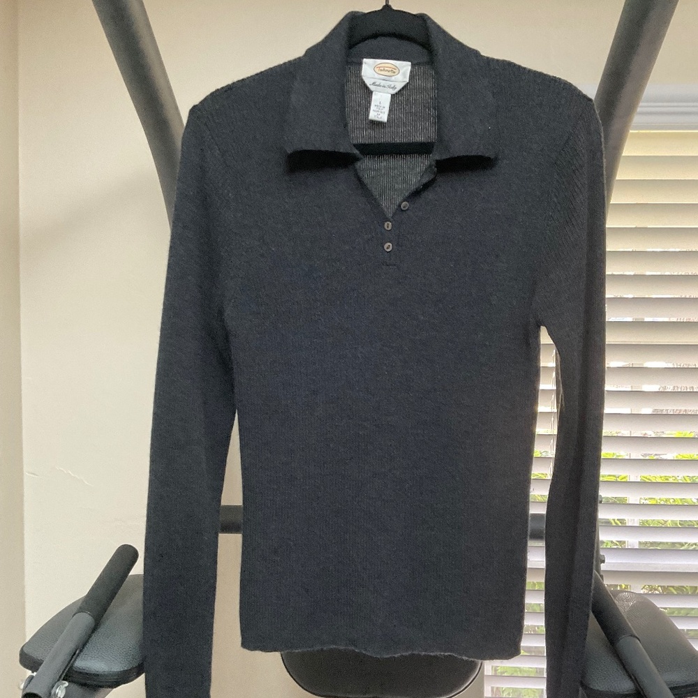 TALBOTS women long sleeve 100% merino wool blouse/sweater made in Italy size L
